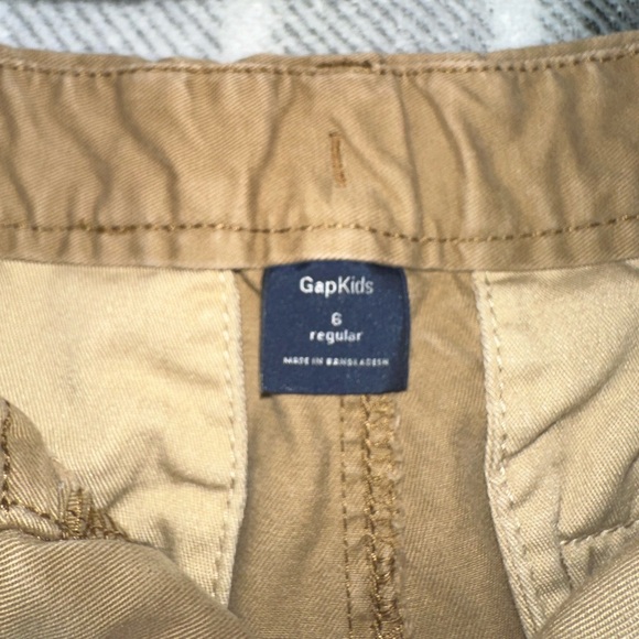 GapKids Lived-in Flat Front Shorts - Picture 2 of 4